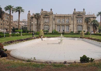 جامعة عين شمس
